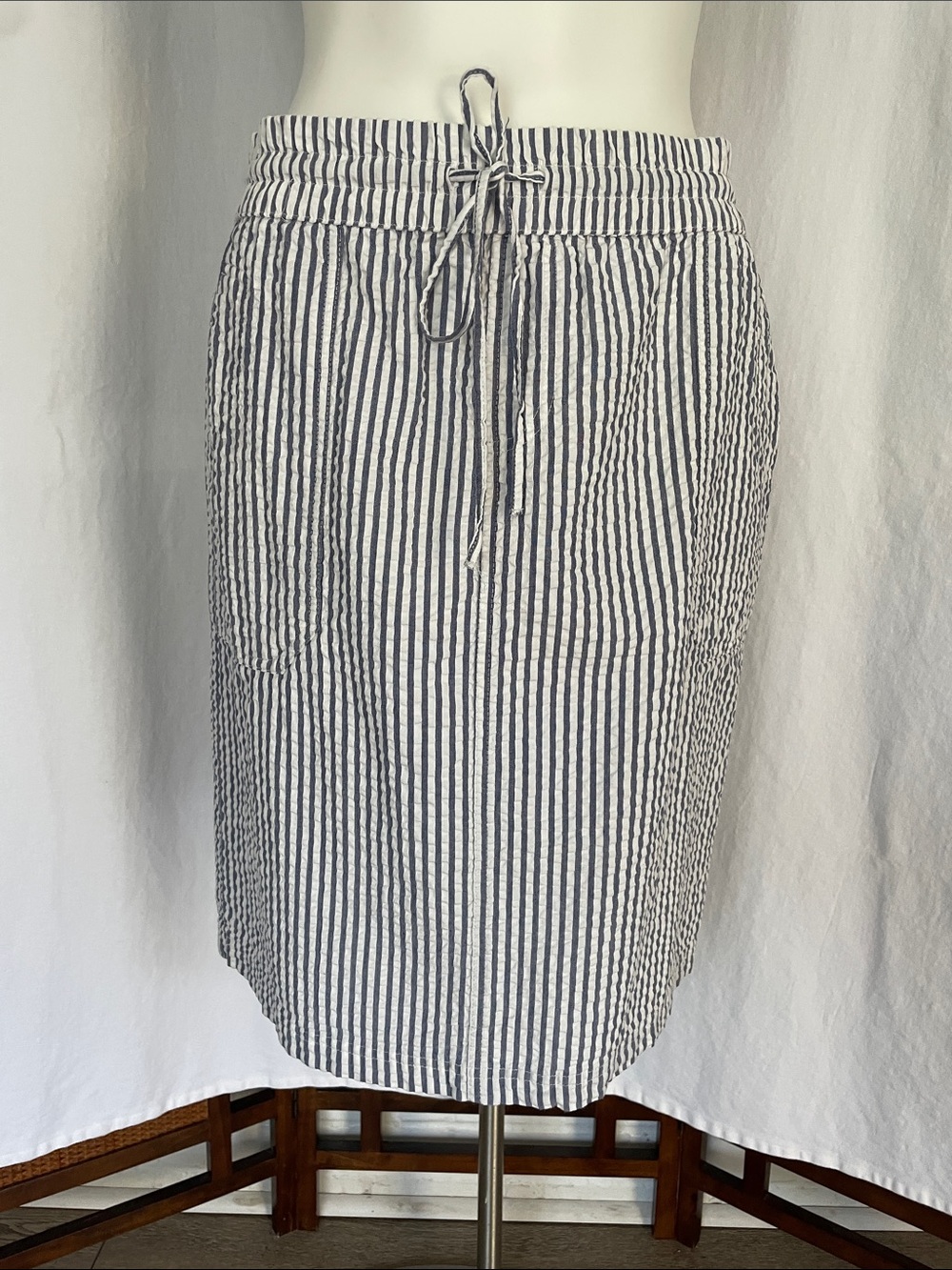 Women's Blue and White Striped Drawstring Skirt